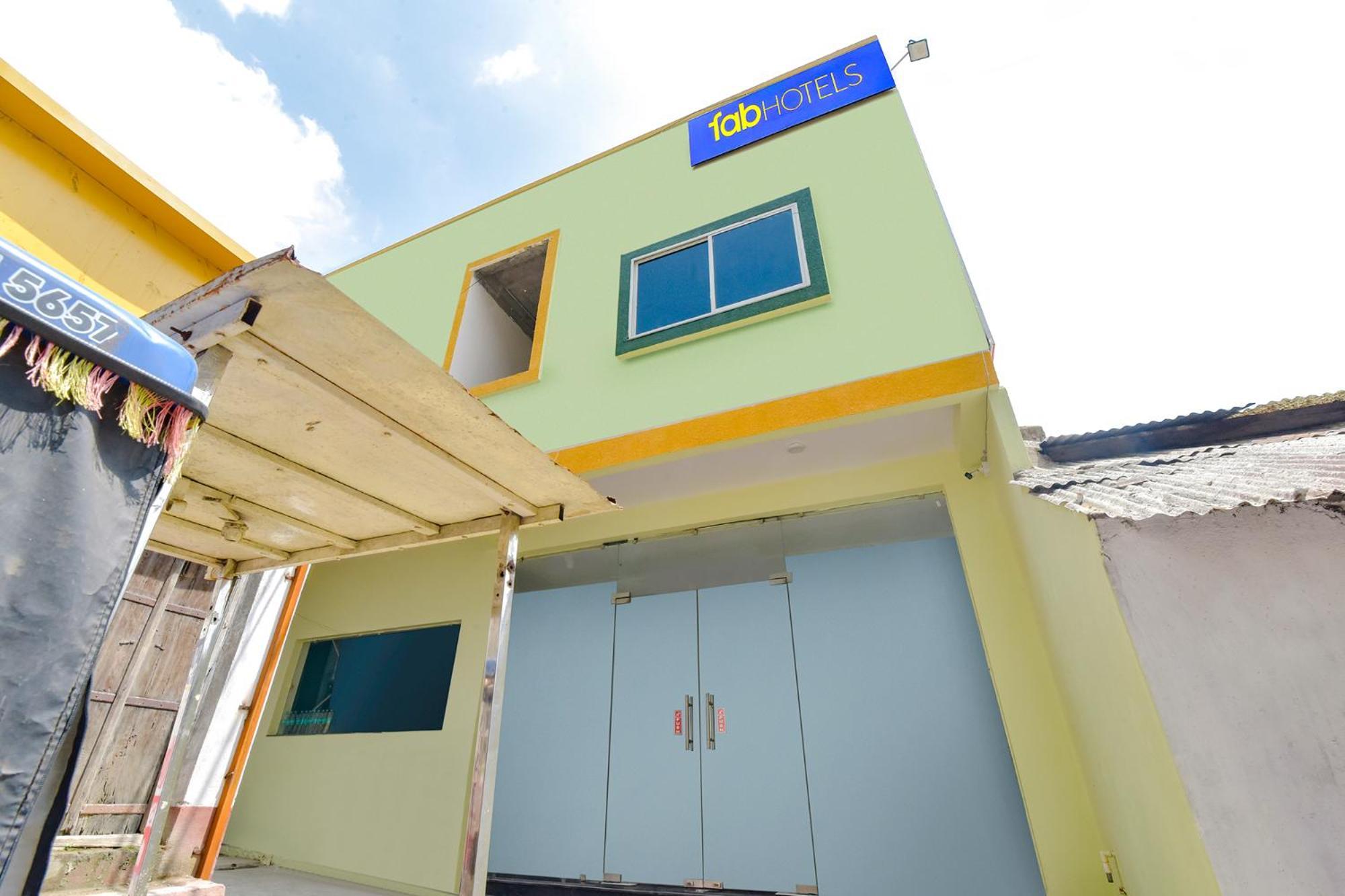 Fabhotel Somnath اوجاين المظهر الخارجي الصورة
